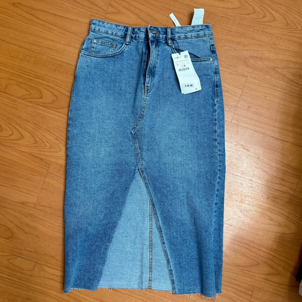 Zara Blue Denim Midi Skirt